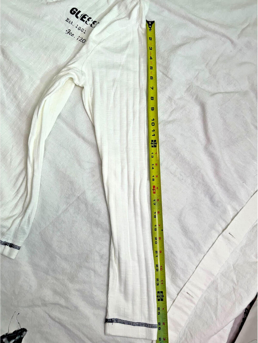 GUESS Unisex Size XL White Long Sleeve Thermal Waffle Knit Pullover Shirt LA VTG - Picture 4 of 7